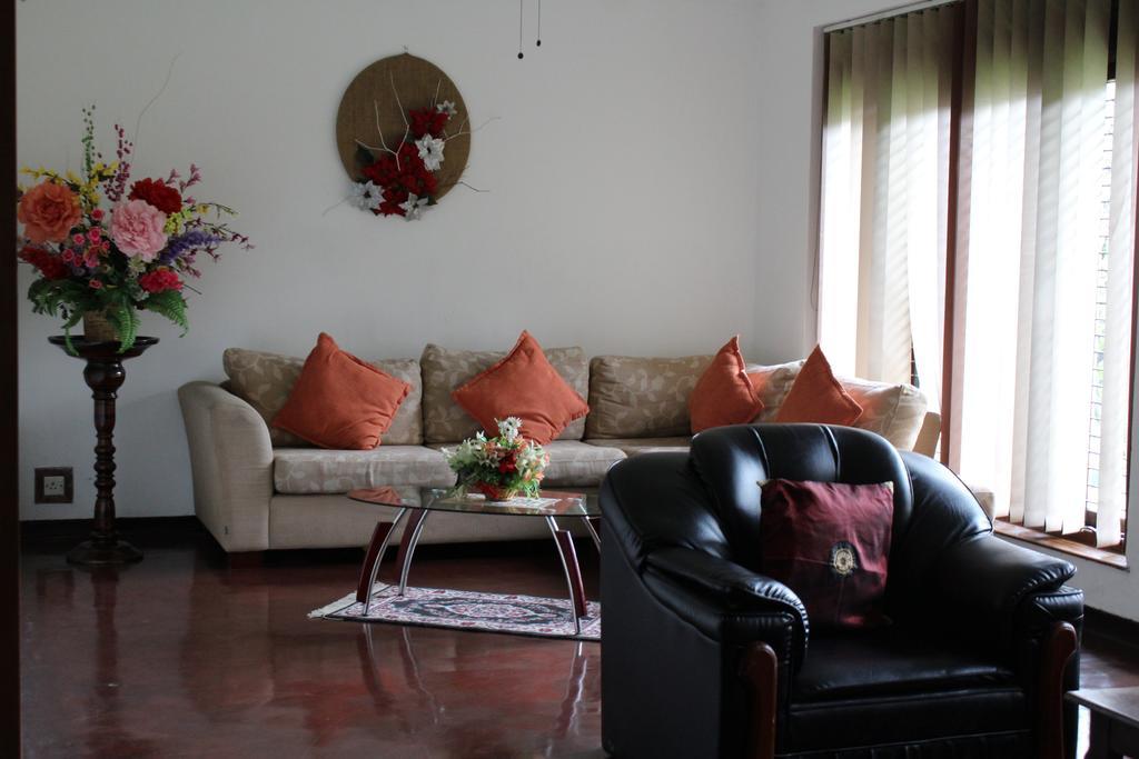 Anniewatte House Appartement Kandy Buitenkant foto