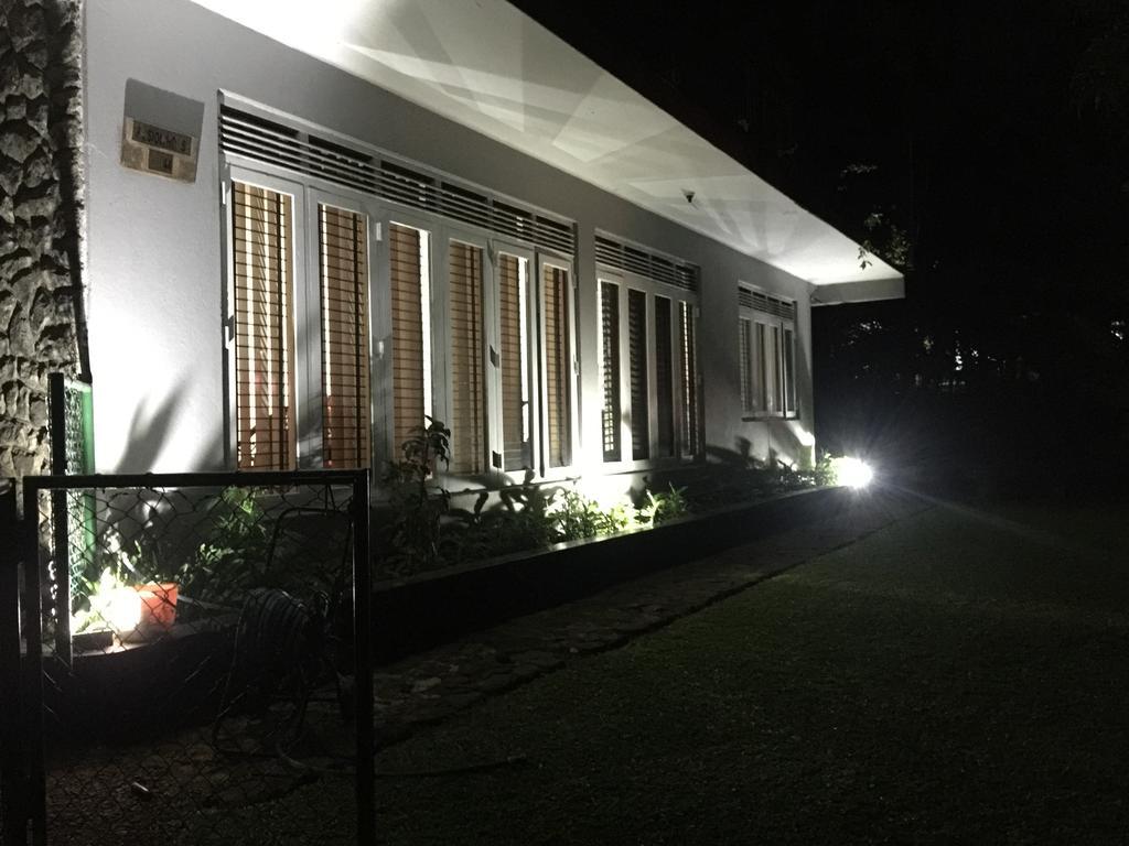 Anniewatte House Appartement Kandy Buitenkant foto
